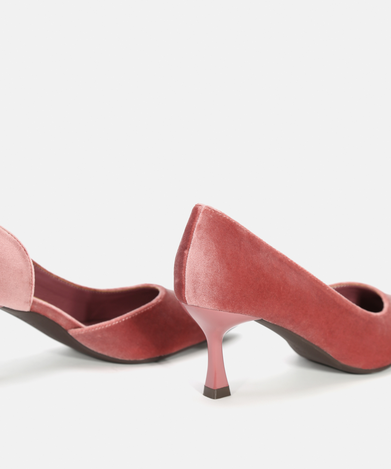 Sapatos salón abertura lateral image number null